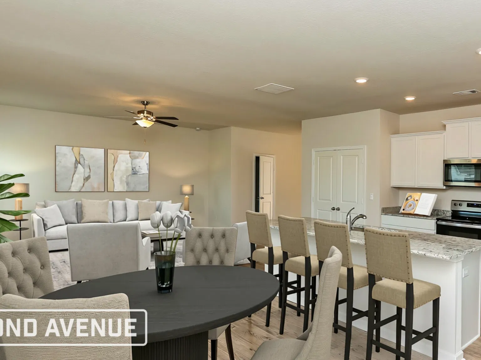 3 bed, 2.5 bath, 1896 sqft, $1,814 — Photo 3
