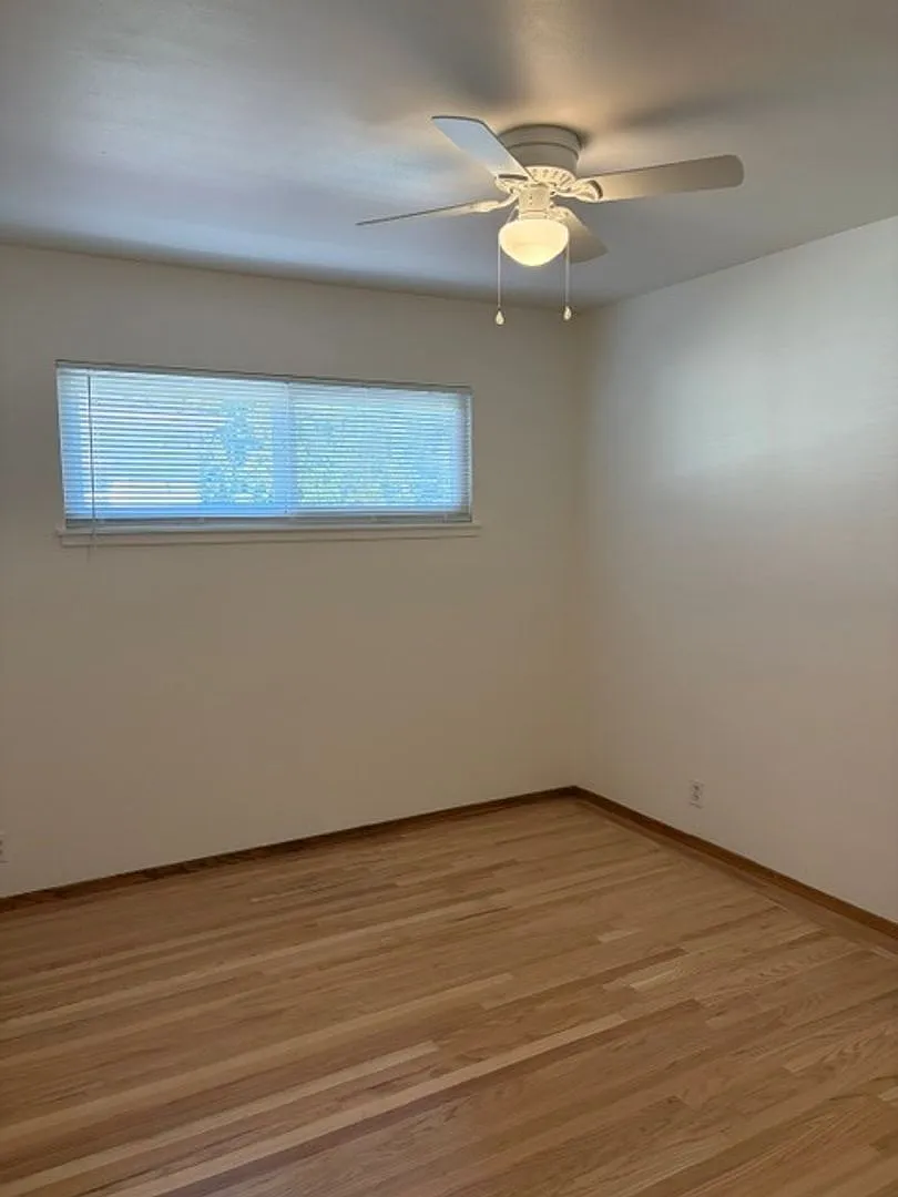 Updated 3BR/2BA Single Family Home in Prime Sunnyvale Location - Large Yard — Photo 3