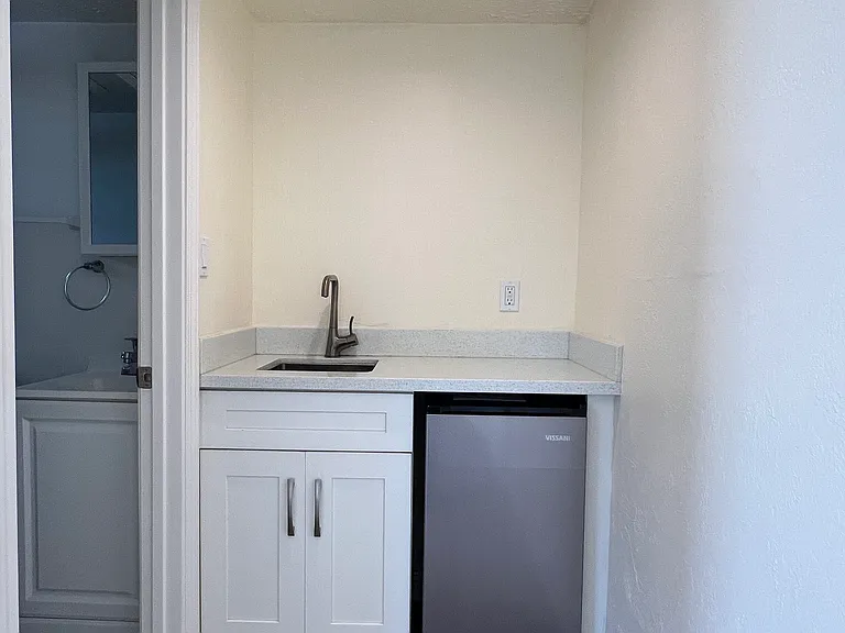 16307C Ria Dr #C — Photo 3
