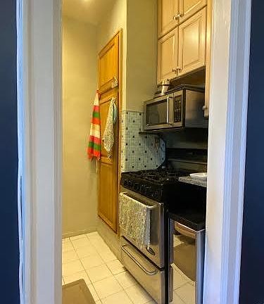 2nd image of 531 E Lincoln Ave APT 6K