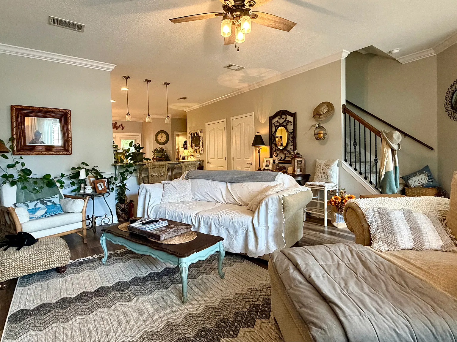 3 bed, 2.5 bath, 1575 sqft, $2,700 — Photo 4