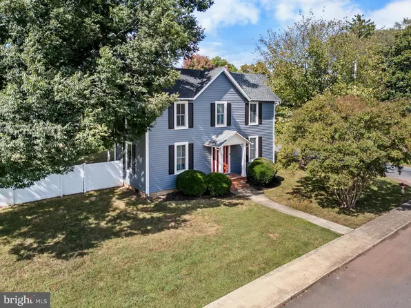 404 N Franklin St, Remington, VA 22734