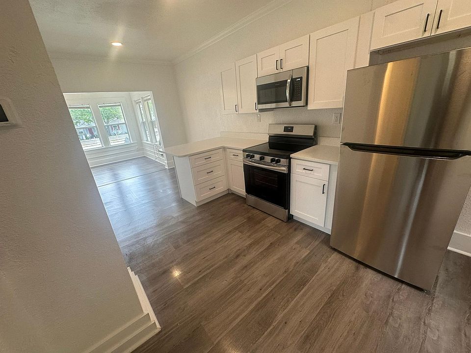 New Kitchen and appliances