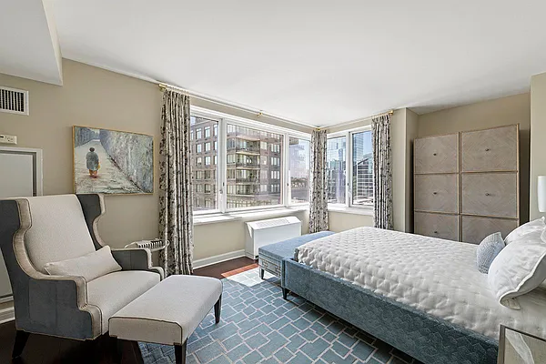 Sold by Nest Seekers International | media 7