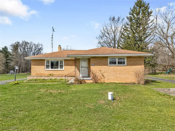 9311 State Route 224, Deerfield, OH 44411