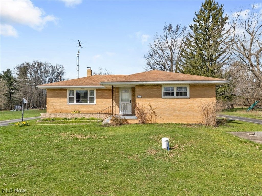 Real estate listing image