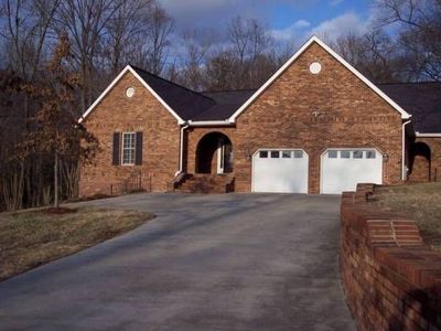 205 Saint Charles Pl, Kingsport, TN, 37660