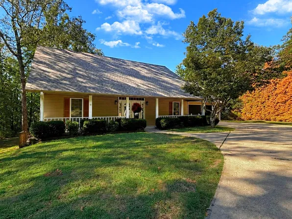 54 Cherokee Rd #F, Cherokee Village, AR 72529