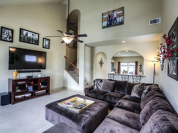 Living Room Prewired For 5.1 Surround Sound