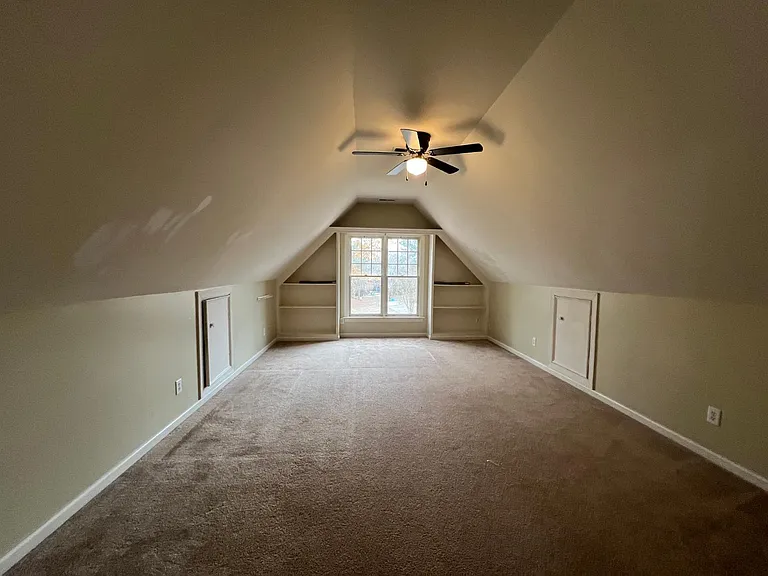 809 Barneswyck Dr — Photo 17