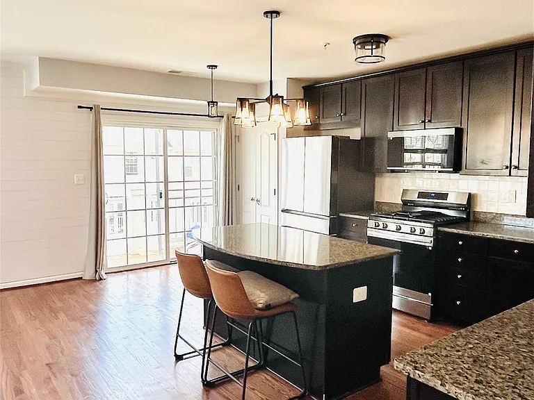 22946 Arora Hills Dr — Photo 8