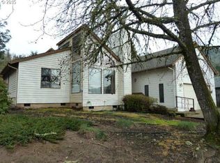417 Woodwillow Dr, Roseburg, OR