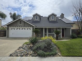 4823 W Leighson Ave, Visalia, CA 93291