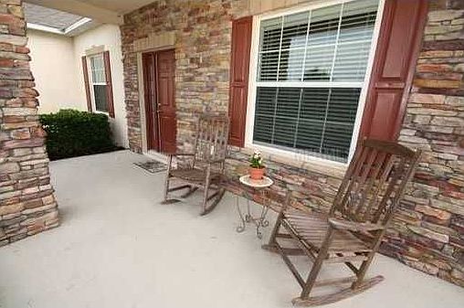 2nd image of 401 Tulipwood Ln