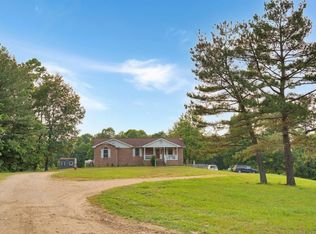 304 Edenway Rd, Dover, TN 37058