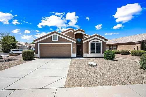 17012 S 27th Pl Photo 1