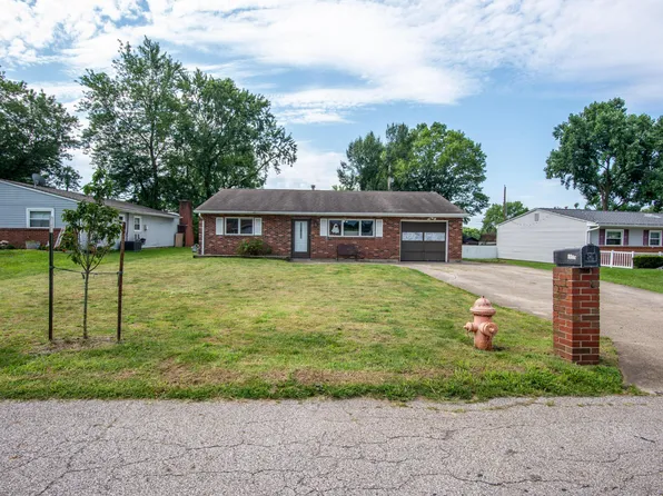 3075 Wessex Ct, Columbus, OH 43232