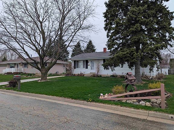 3rd image of 1218 Lisbon St