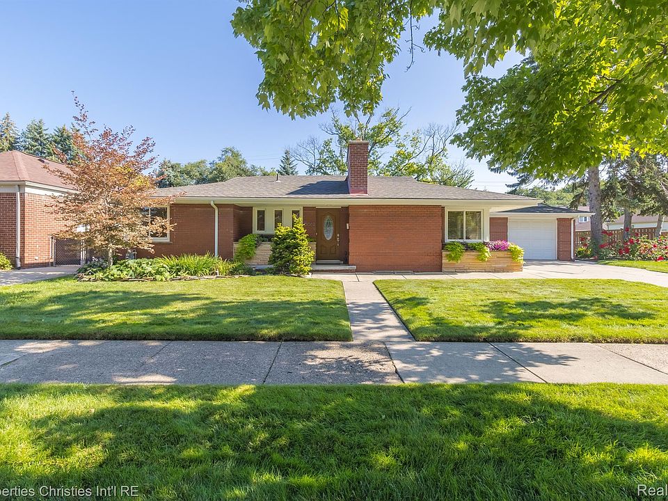 1st image of 15082 Garfield Ave
