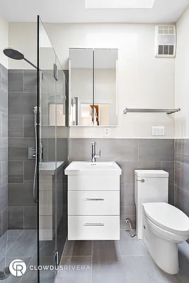 Sold by Cooper & Cooper Real Estate | media 8
