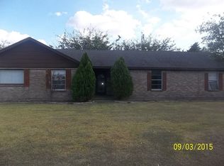 1900 S Uhl Rd, Glenn Heights, TX 75154