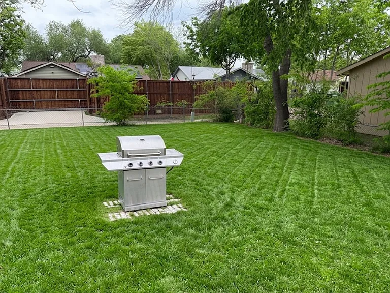 4002 Commonwealth Dr — Photo 23