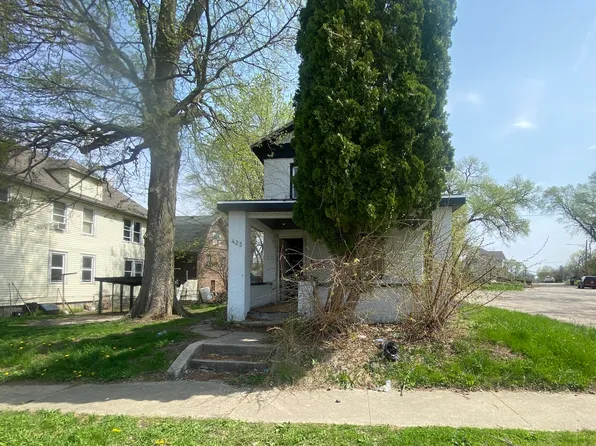 423 S State Ave, Freeport, IL 61032