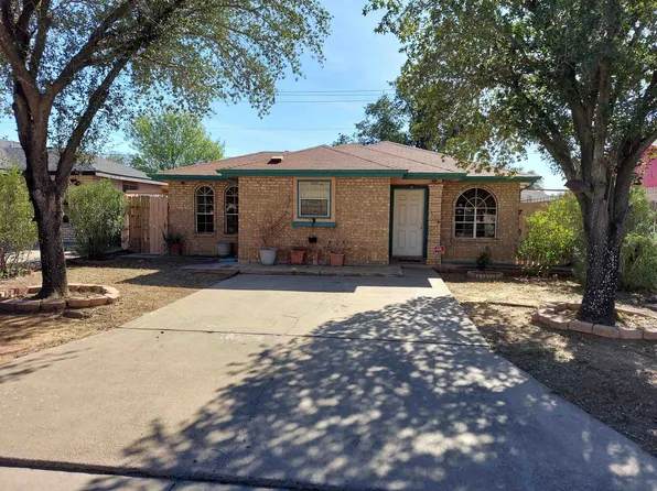 1433 Johnson Dr, Laredo, TX 78046