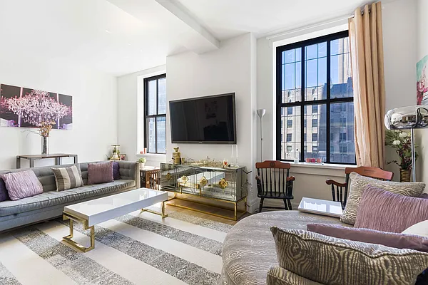 Sold by Compass | media 15