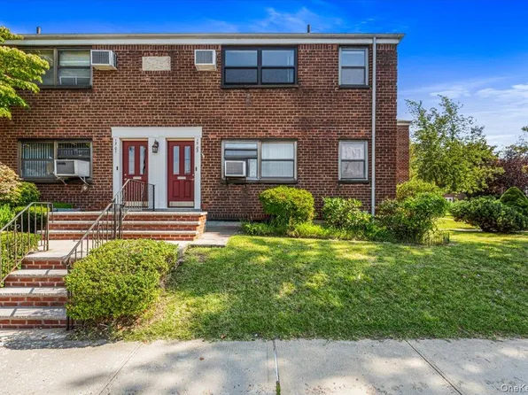 17-03 Utopia Parkway #2-48, Whitestone, NY 11357