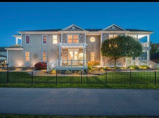 29022 Thistle Ln, Harrison Township, MI 48045