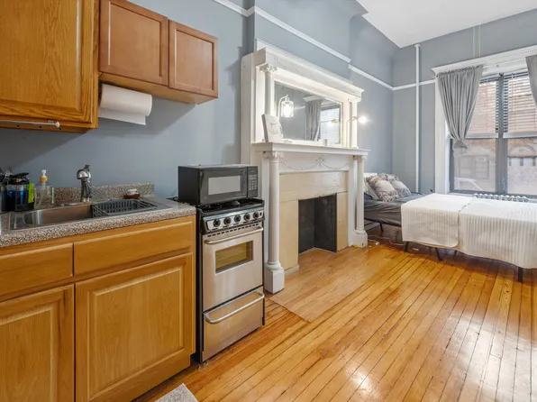 552 West 150th Street image 1 of 4