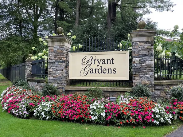 8 Bryant Crescent #1E, White Plains, NY 10605