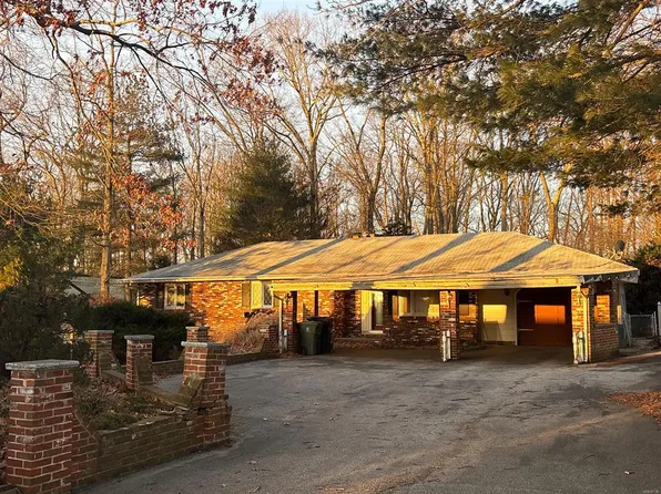 943 Sykesville Rd, Williamstown, NJ 08094