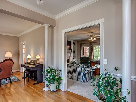 Foyer to Family Room