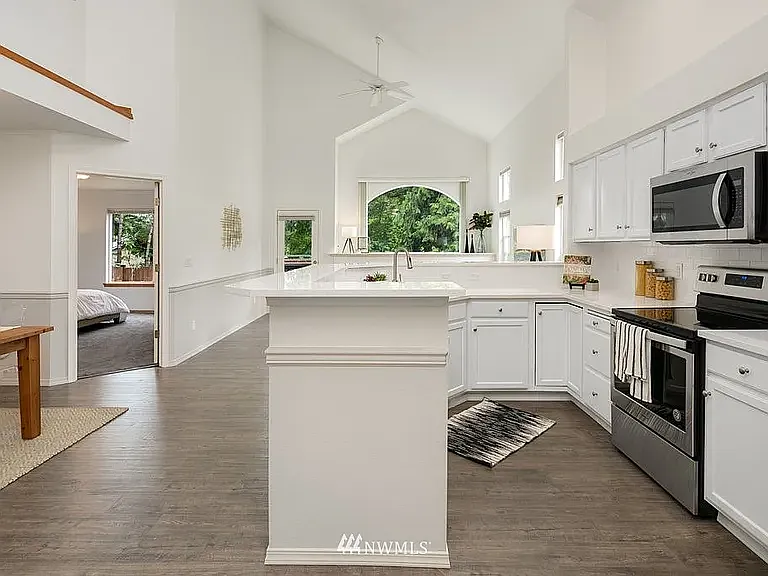 7540 NE 203rd St — Photo 9