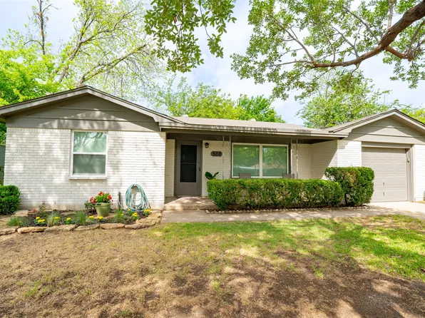 508 Grant Cir, White Settlement, TX 76108