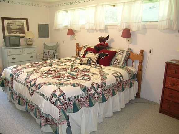 The Moose & Bear Room