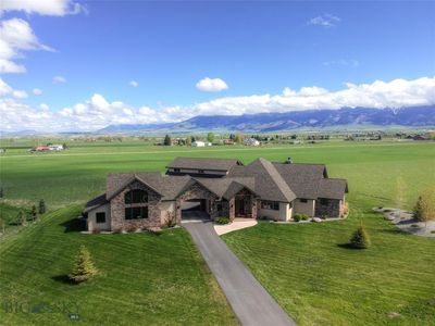 441 Farmland Xing, Belgrade, MT, 59714