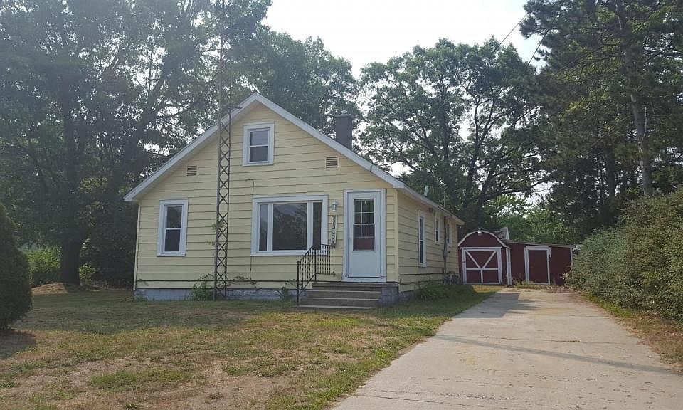 1st image of 2313 Hughes Ave