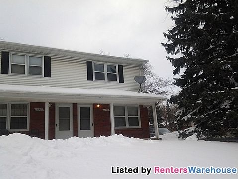 1st image of 149 Larpenteur Ave E