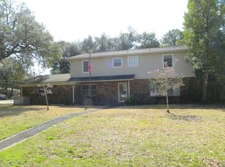 123 Jamestown Ave, Fort Walton Beach, FL 32547