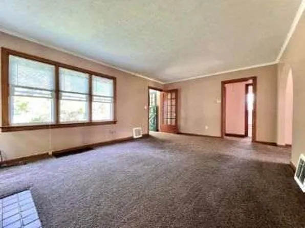 1473 S M 52, Owosso, MI 48867