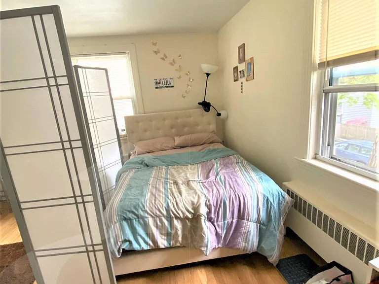 48 Kirkland St #3 — Photo 4