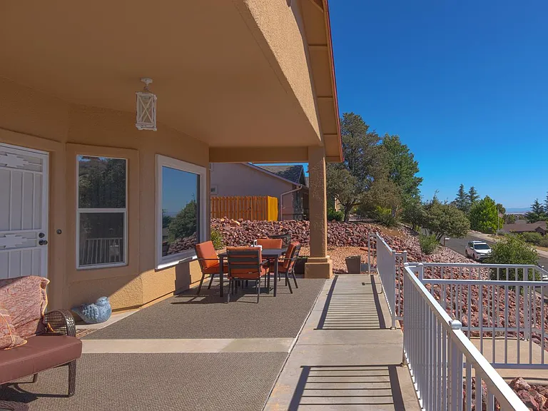 1542 Talon Pl — Photo 5
