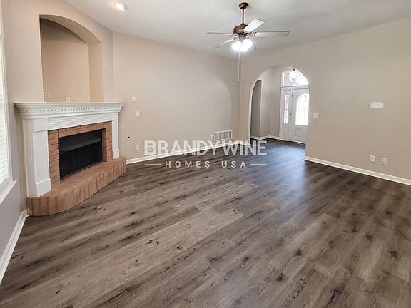 5th image of 1581 Farkleberry Dr