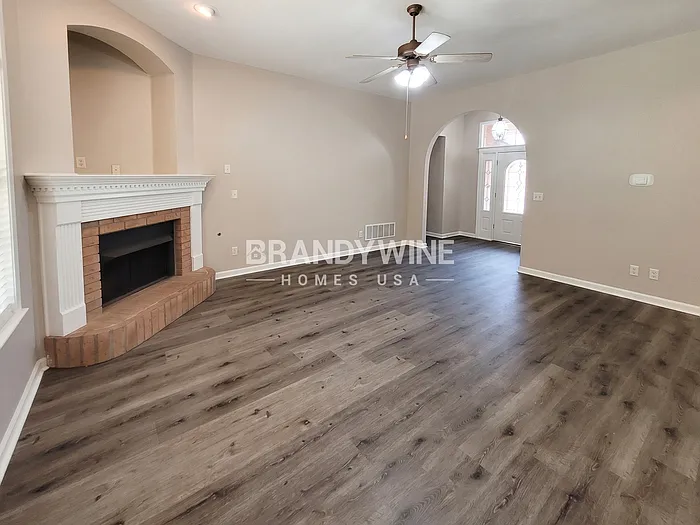 1581 Farkleberry Dr — Photo 5