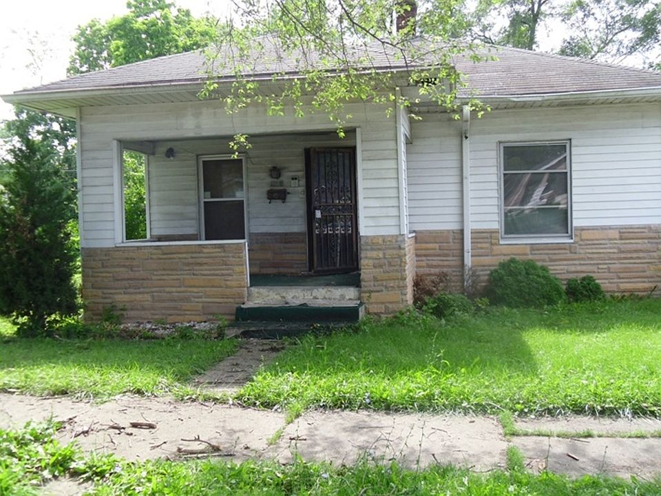 1st image of 1218 N Warman Ave