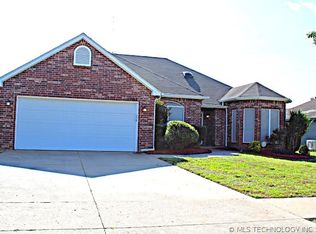 11705 S 103rd East Ave, Bixby, OK 74008