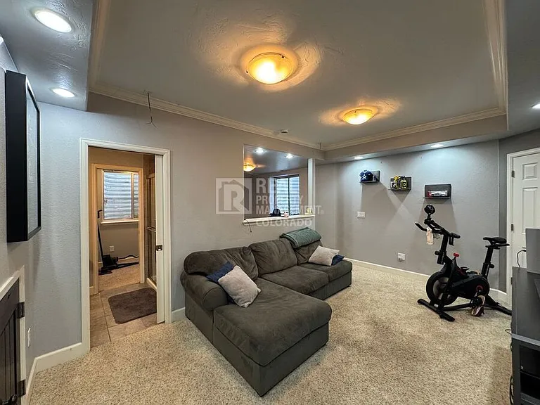 1615 S Chester Ct — Photo 19